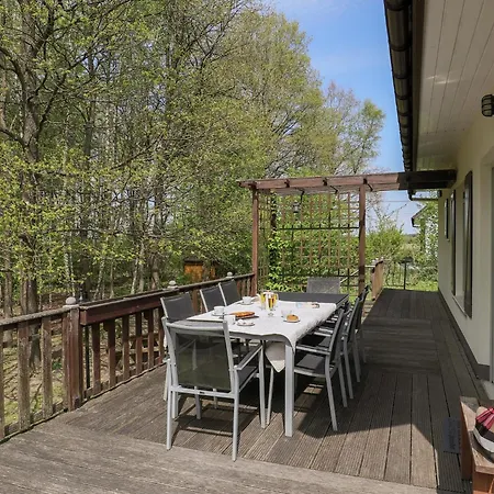 Rendeux With Garden Villa