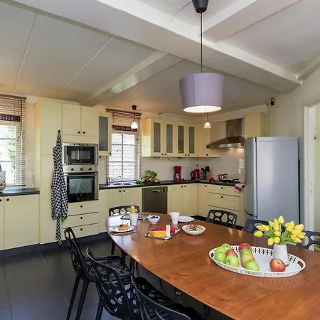 Rendeux With Garden Villa *