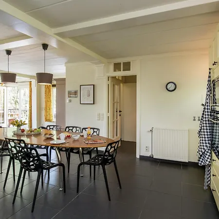 Rendeux With Garden Consy