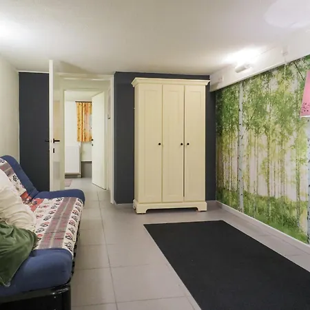 Rendeux With Garden