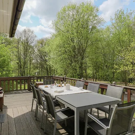 Rendeux With Garden Villa